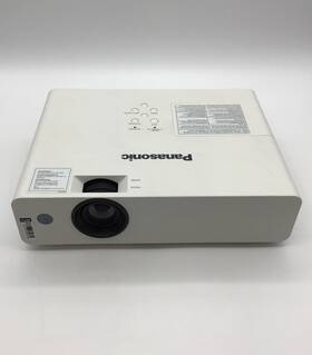 Pt-lw362 Panasonic Projector No Power Adapter/ Remote