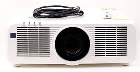 Pt-mz570u Panasonic 5500lm Wuxga Lcd Laser Projector With Standard Lens O740