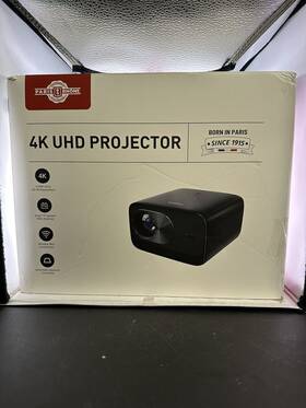 Pe-sp005 Paris Rhone Sp005 4k Uhd Ultra Projector 3840 X 2160 Resolution Hdr 10 Read