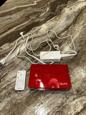 Q5-rd Qumi Q5rd Vivitek Hd Pocket Projector With Power And Hdmi