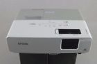 Rb-v11h303020-n Epson Powerlite Lcd Video Projector Hours On Lamp Free Shipping