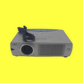 Plc-su30 Sanyo Lcd Svga Portable Projector Silver #u5645