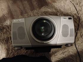G2404337 Sanyo Plv-xp30 Pro Xtrax Multimedia Projector Plc-xp30