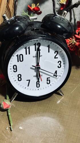 Sharp Spc843 Twin Bell Quartz Alarm Clock Black