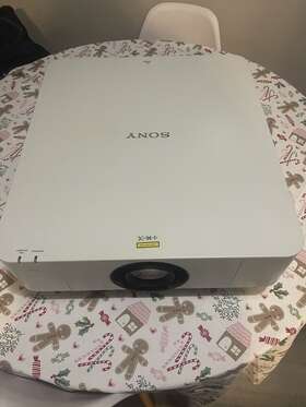 Vpl-fhz58 Sony Projector
