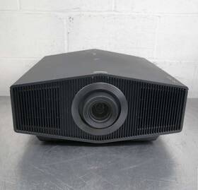 Vpl-xw6000es Sony Vplxw6000es 4k Uhd 2500 Lumens Hdr 3d Sxrd Laser Projector