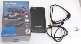 842364 Texas Instruments Brookstone Pocket Projector Slim Dlp