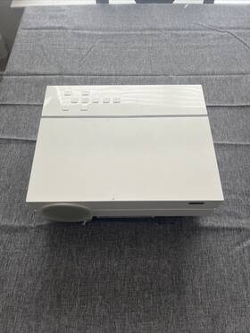 T26l Topvision Native 1080p / 4k Uhd Projector 7500 Lux And 300 Ftft Display - Used
