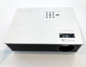 Uc80 Unic Led Projector Hd 120 Inch 1500 Lumen Supports Av/vga/hdmi/usb/sd/tv Input
