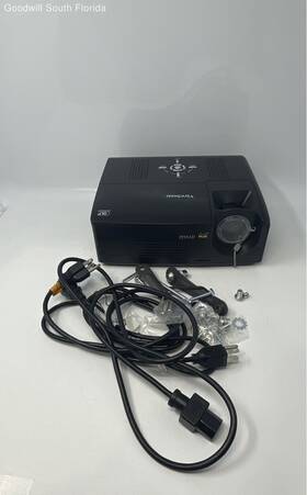 Vs11973 Viewsonic Black Projector With Accessories Powers On Not Further Tested