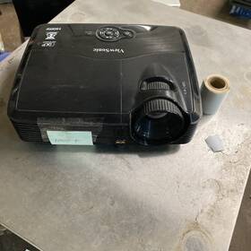 Pjd5233 Viewsonic Vs14114 Dlp 3-d Ready 1000 Lamp Hours Used