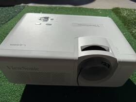 Vs17442 Viewsonic View Sonic Short Throw Projector