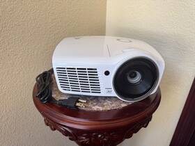 Dp135-282 Vivitek Dlp Compact Projector 3d Ready Dp135-282 Vivitek Dlp Compact Projector 3d Ready