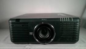 Du6817 Vivitek Professional Dlp Projector Model Lamp Hours 5973 Used