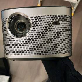 Xgimi 6935670500182 Horizon 1080p Fhd Projector 4k Supported 2200 Ansi Lumens Harman/kardon