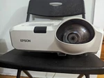 Epson Powerlite 435W 3LCD Projector. Fixed Price $79.99.
