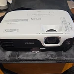 Epson VS220 Lcd Projector H592A Hdmi Vga Usb S-video White/black. Fixed Price $300.00.