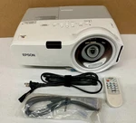 Epson Powerlite 410W H330A Lcd Short-throw Projector 366 Lamp Hours W/remote+++. Fixed Price $114.95.
