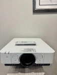Sony VPL-FH30 3LCD Projector + Remote RM-PJ19 Full 1080P Hdmi Tested. Fixed Price $299.00.