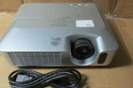 Hitachi CP-X260 3LCD Projector Xga Portable 2500 Ansi Craked Top W 819 Lamp. Fixed Price $49.00.