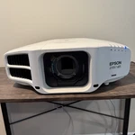 Untested Epson G7000W 3LCD Wxga Large Venue Stadium Projector No Lens. Fixed Price $199.95.