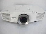Epson Powerlite G5000 Lcd Projector. Fixed Price $101.50.