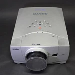New In Box! Nos Sanyo PLC-XP55 Lcd Projector Xga 4500 Lumens Pro/commercial. Fixed Price $249.00.