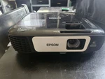 Epson EX9210 Full Hd Projector 3400 Lumens - Lamp Timer : Euc W/ Case Remote. Fixed Price $349.99.