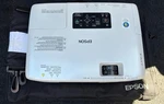Epson H268A 3LCD 1024 X768 3000 Lumens Usb Vga Projector. Fixed Price $90.00.