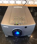 Sanyo PLC-5600N Conference Multi Media Projector PRO-X2. Fixed Price $77.99.