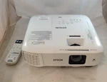 Epson Powerlite 992F 1080P 3LCD Projector 4000 Lumens H988A 1046 No Cord. Fixed Price $300.00.