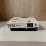 *new Lamp! Epson Powerlite EB-1725 3LCD Projector 3000 Lumens. Fixed Price $295.99.