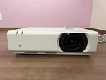 Sony VPL-CW255 Projector With Hdmi 3LCD Wxga Portable Presentation Home Theater. Fixed Price $475.67.