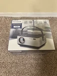 Fangor F-601 Wi-fi / Bluetooth Projector. Fixed Price $160.00.