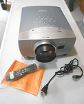 Canon LV-7555 Projector Free Shipping. Fixed Price $539.99.