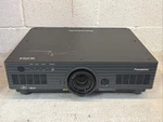 Panasonic PT-DW5000U 3-CHIP Dlp Projector Dual Lamp. Fixed Price $249.00.